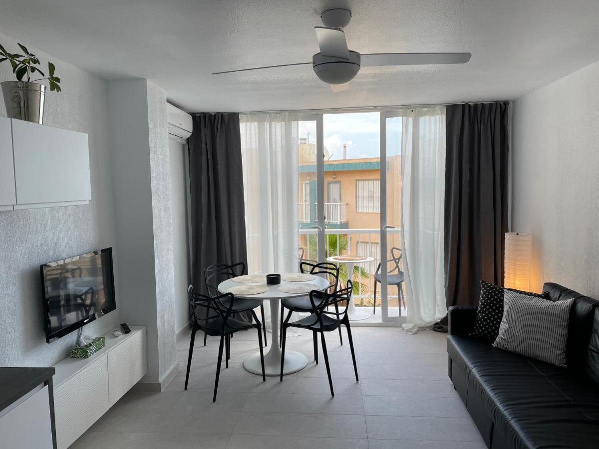 Casa Alexandra - Cosy 2Bedroom Duplex Torrevieja Eksteriør billede